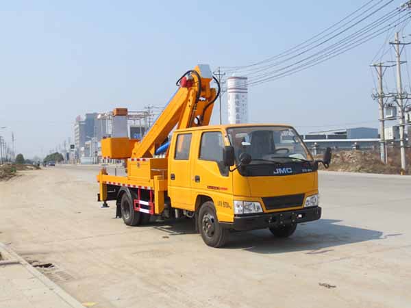江鈴14米伸縮臂高空作業車（黃牌）