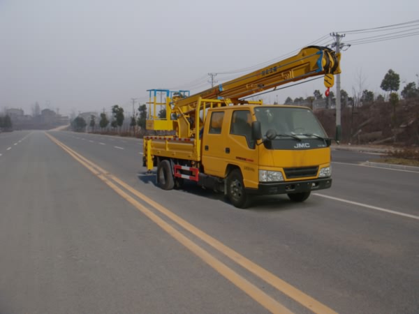 江鈴13.5米高空作業車（雙排 黃牌）