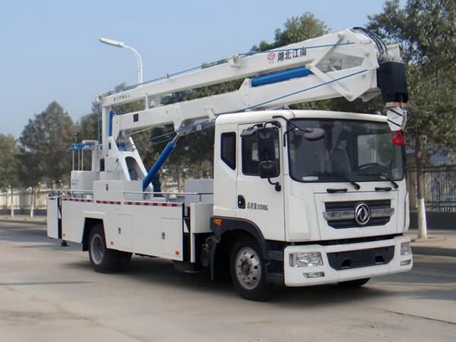 東風D9 20米高空作業車